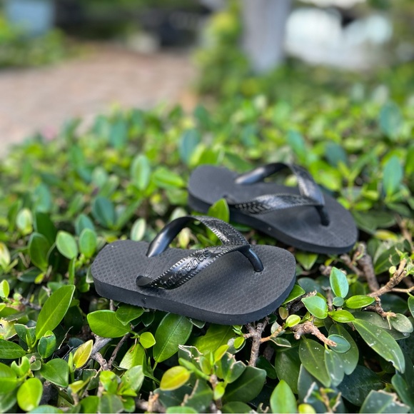 Havaianas flip flop & Locals flip flop (2 flip flops) - Picture 5 of 11